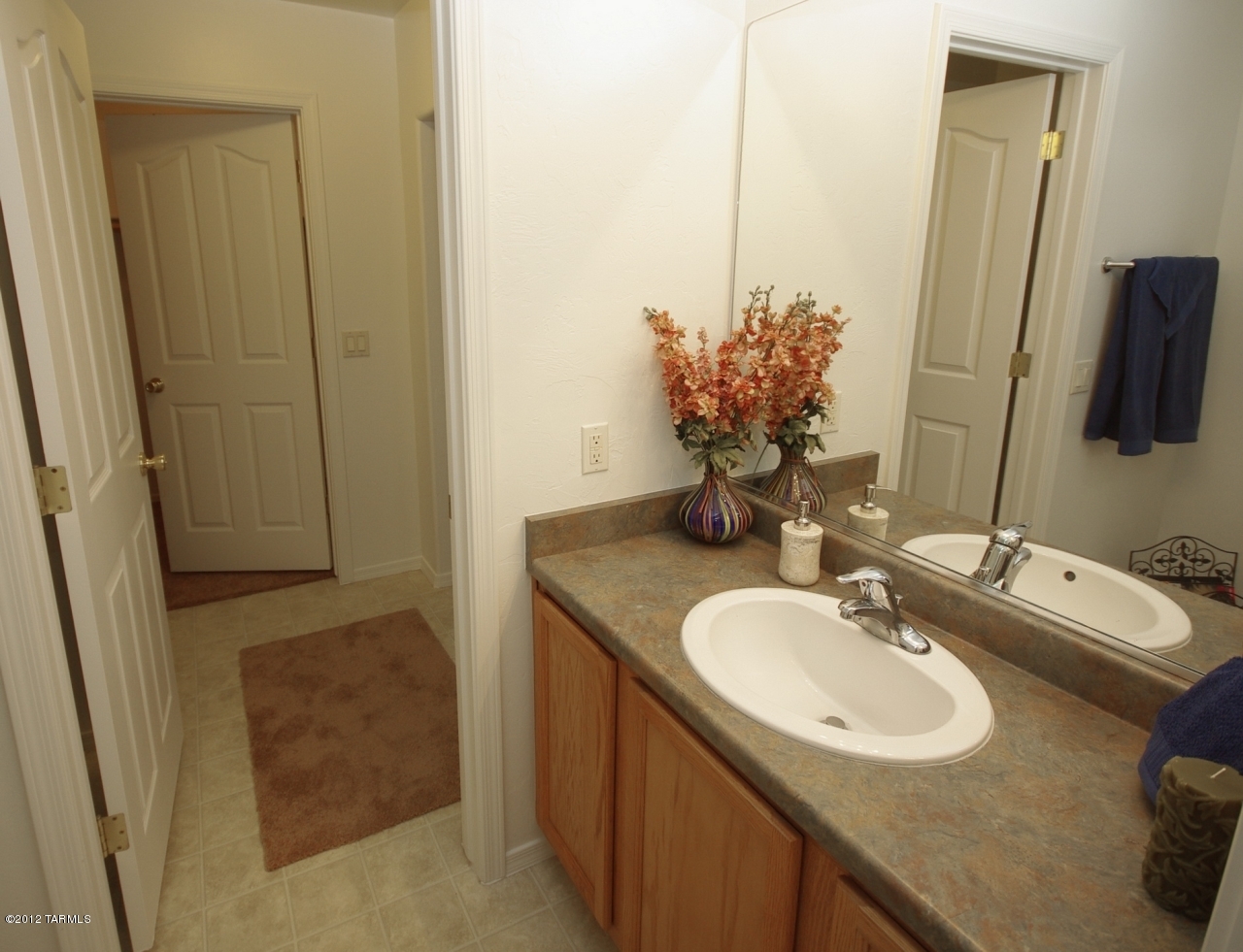 2814 N Silver Island Way