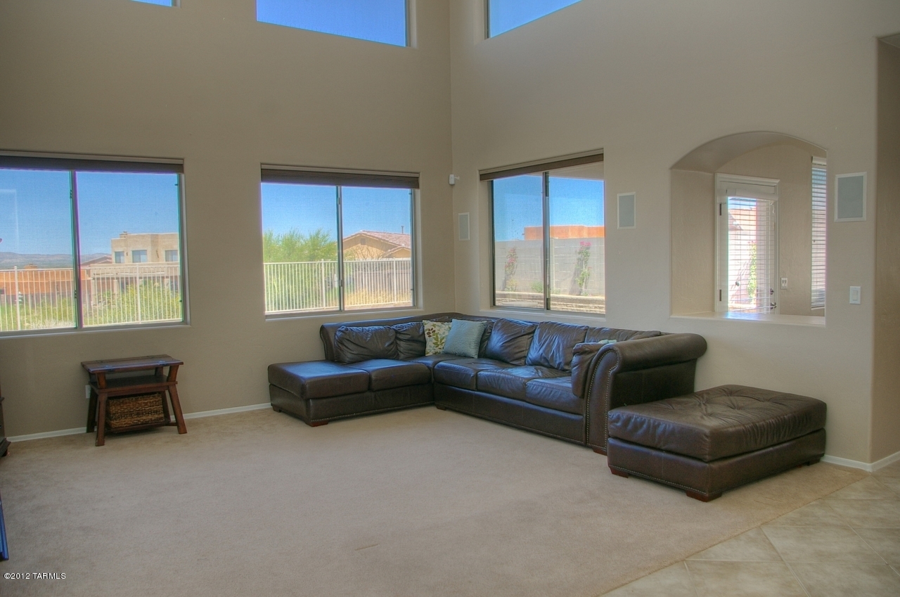 39682 S Mountain Shadow Drive