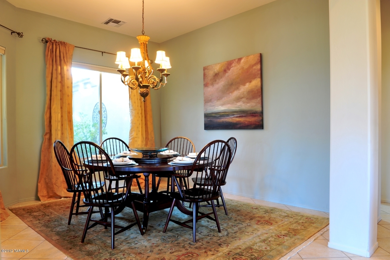 13826 N Silvercreek Place