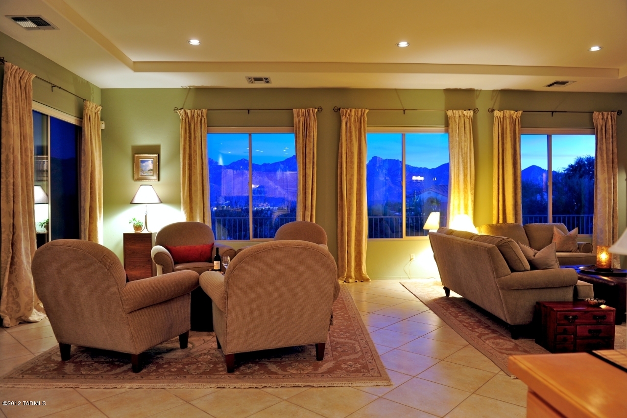 13826 N Silvercreek Place