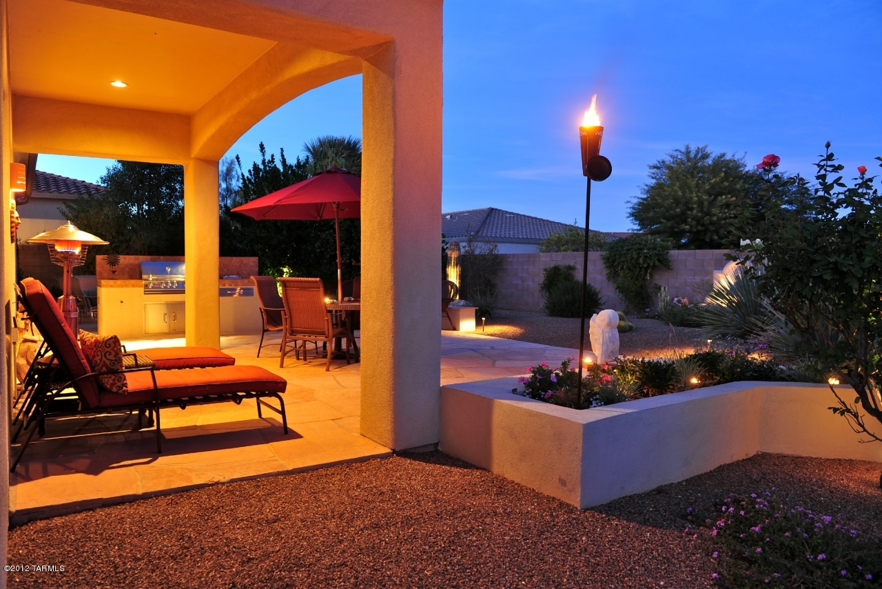 13826 N Silvercreek Place