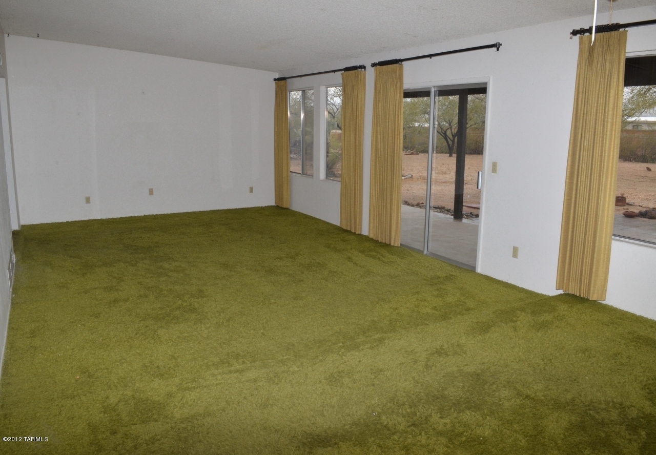 8945 E Indian Canyon Road