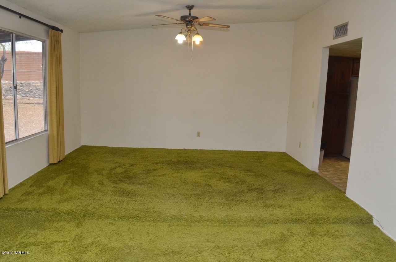 8945 E Indian Canyon Road