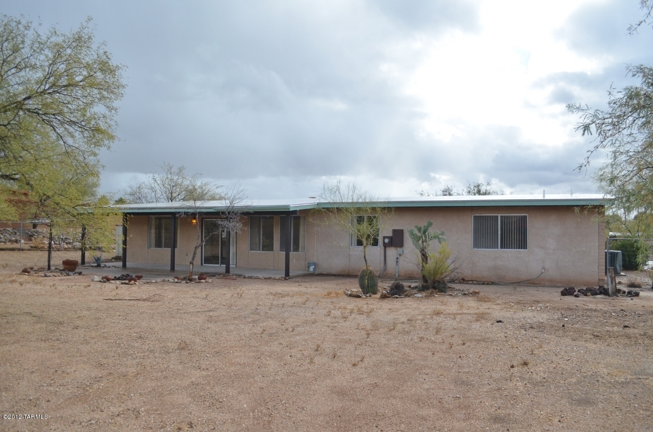 8945 E Indian Canyon Road