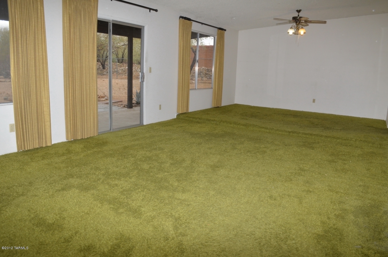 8945 E Indian Canyon Road