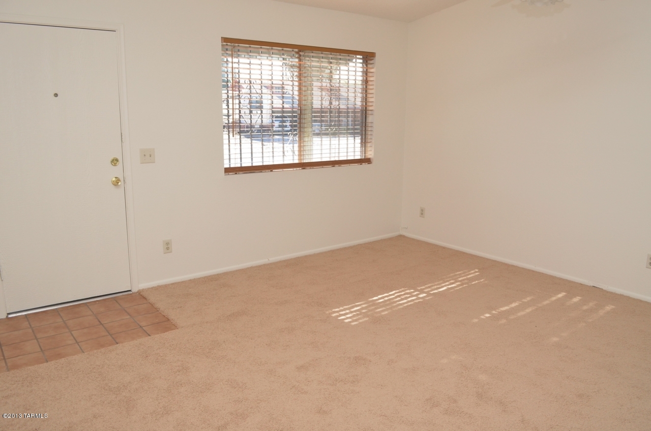 3024 W Wildwood Drive