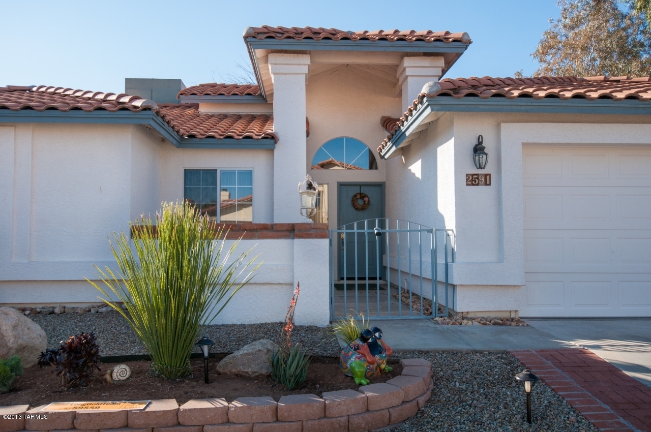 2591 W Camino De La Joya