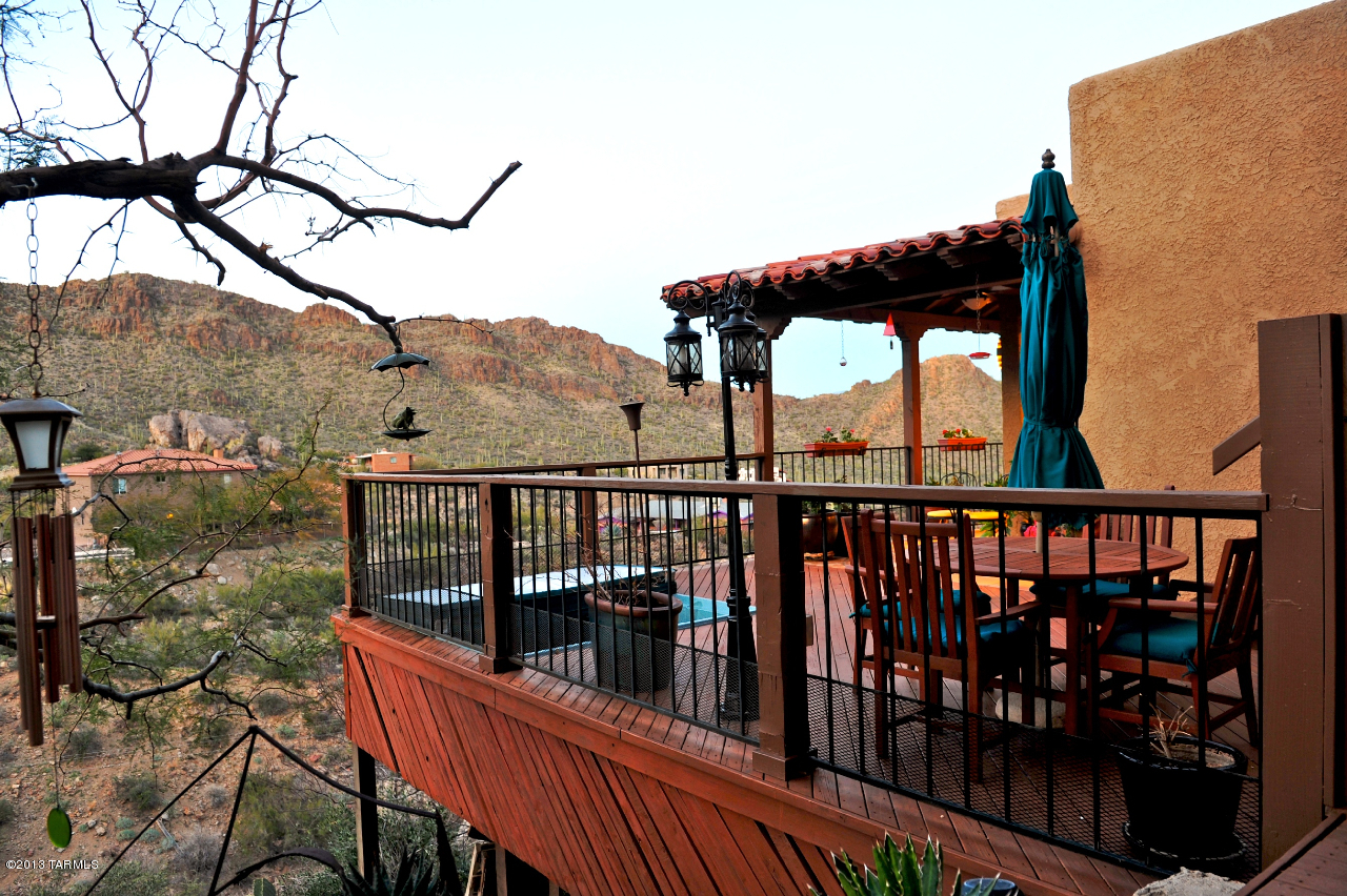 6415 W Lost Canyon Drive