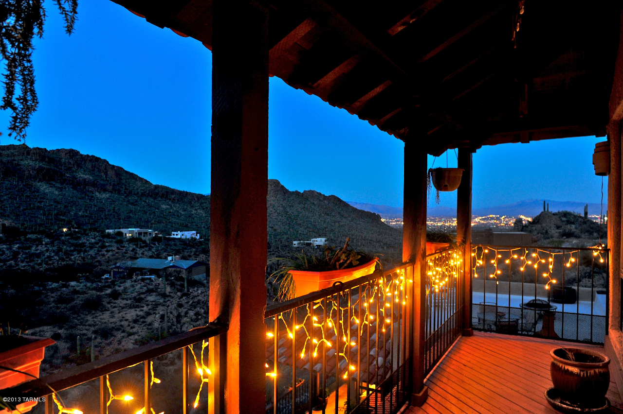 6415 W Lost Canyon Drive