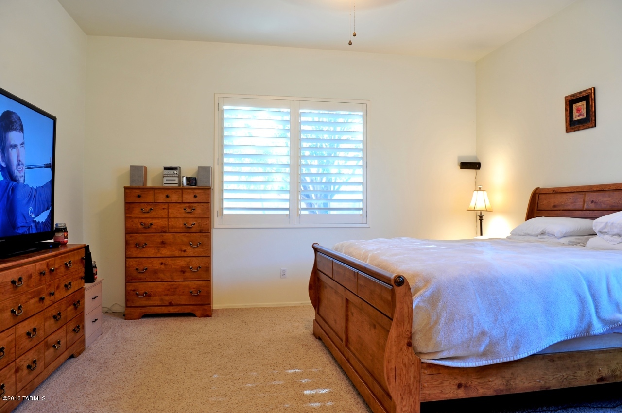 7133 W Lone Flower Drive