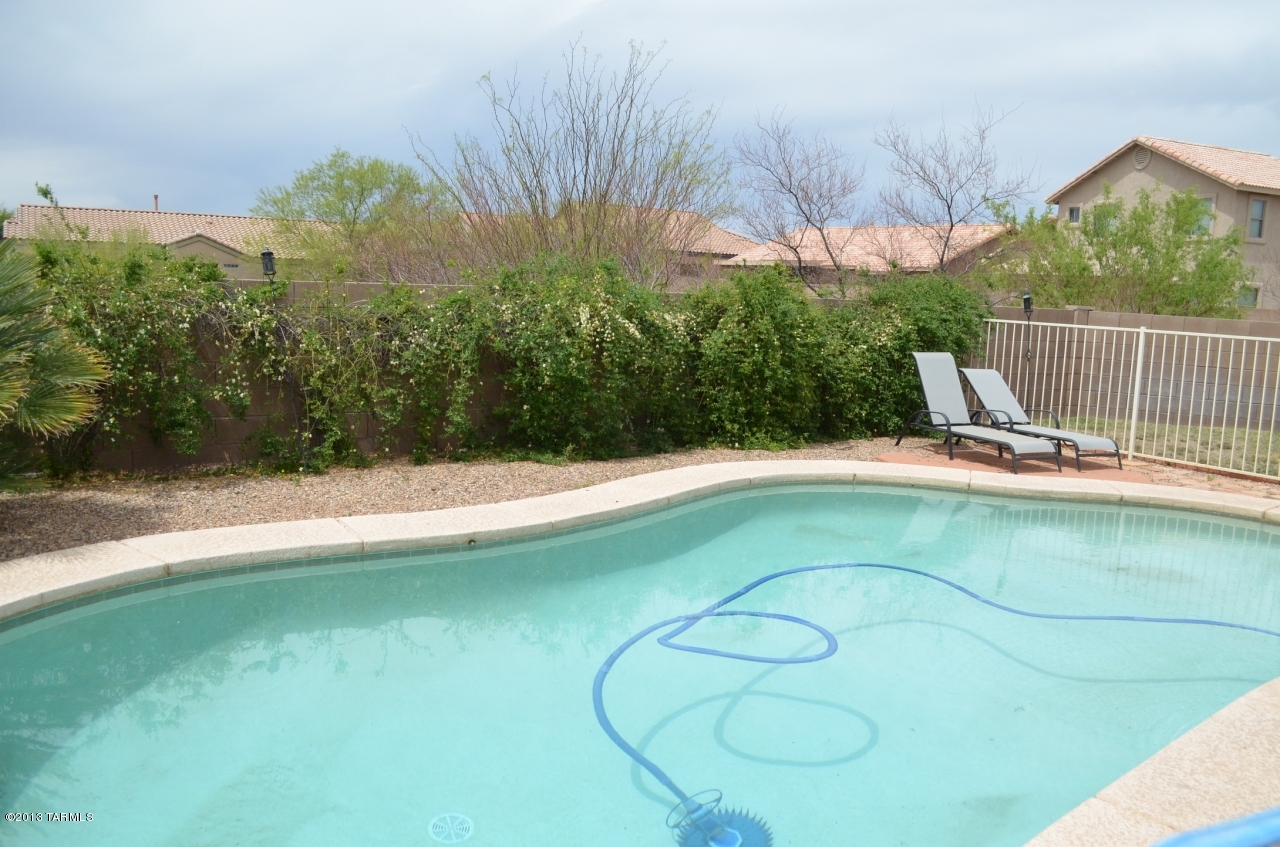 7506 S Laurel Willow Drive