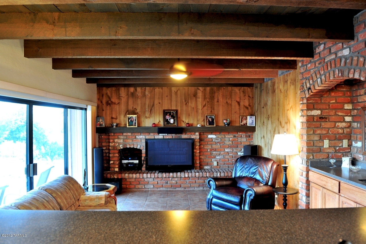 2990 W Camino Claveles