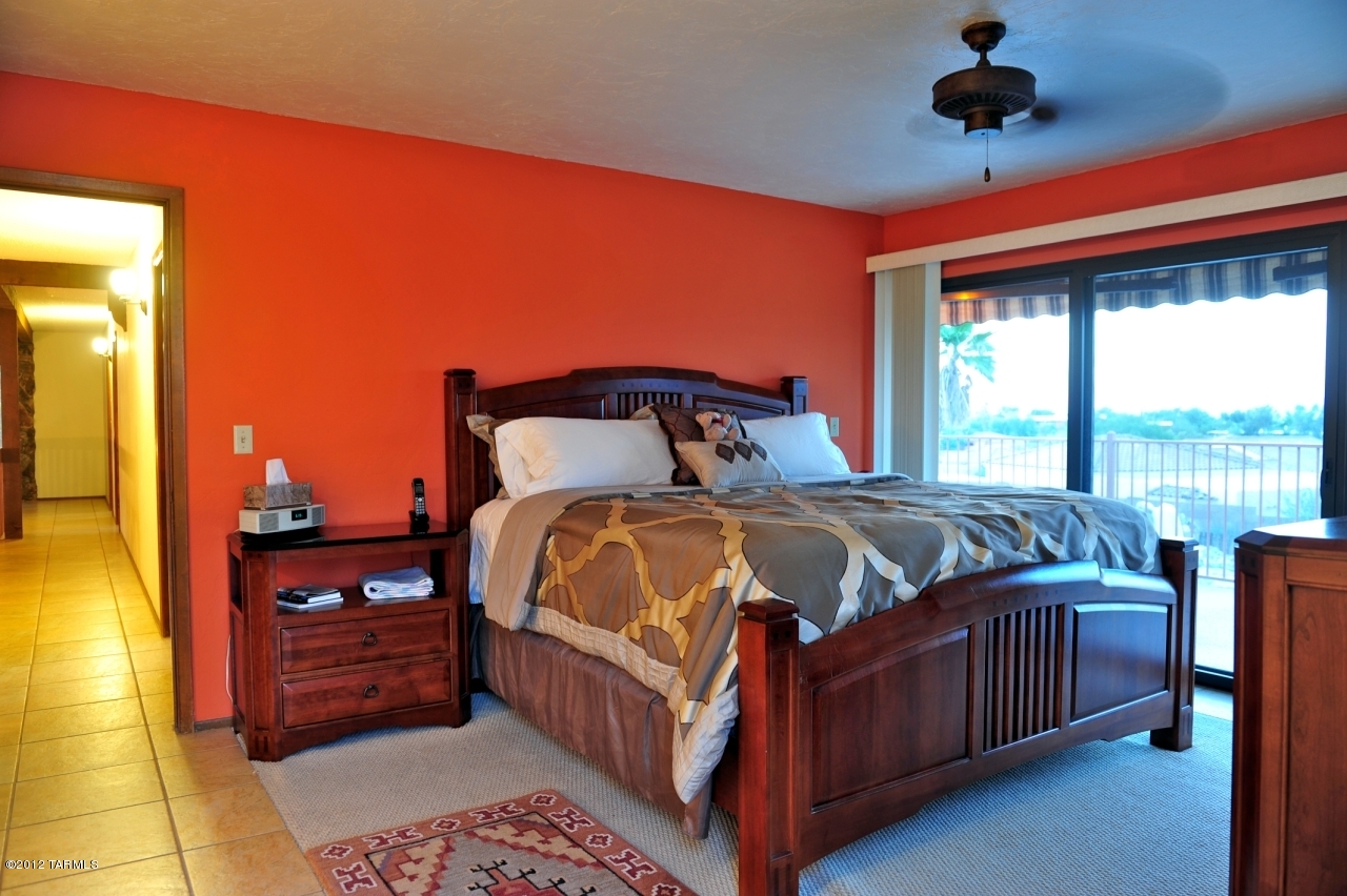 2990 W Camino Claveles