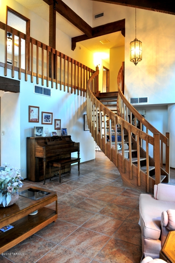 2990 W Camino Claveles