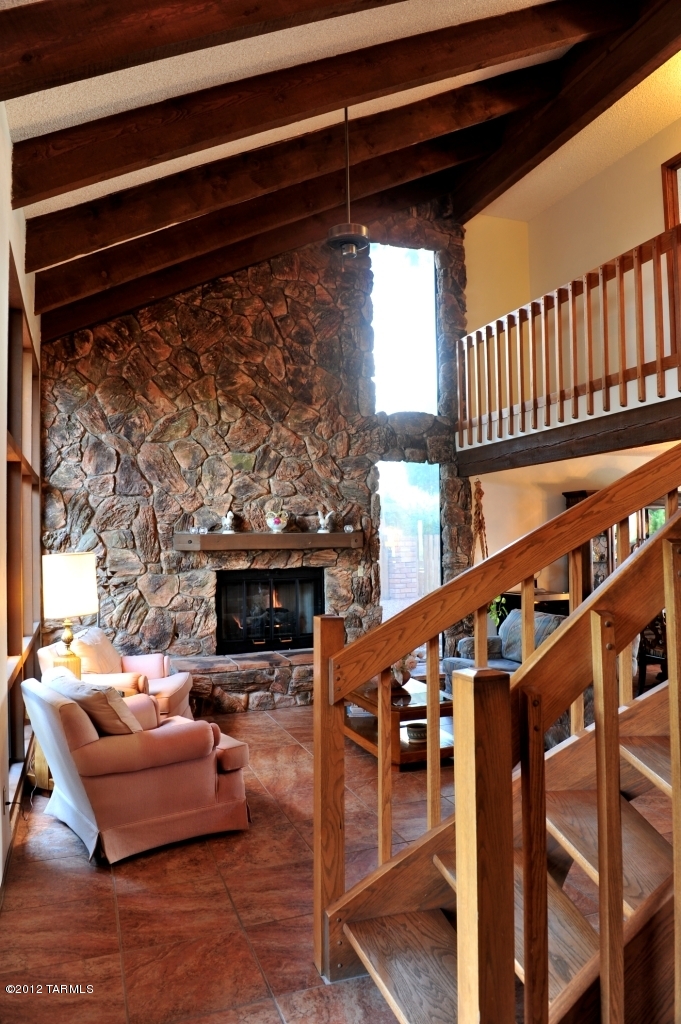 2990 W Camino Claveles