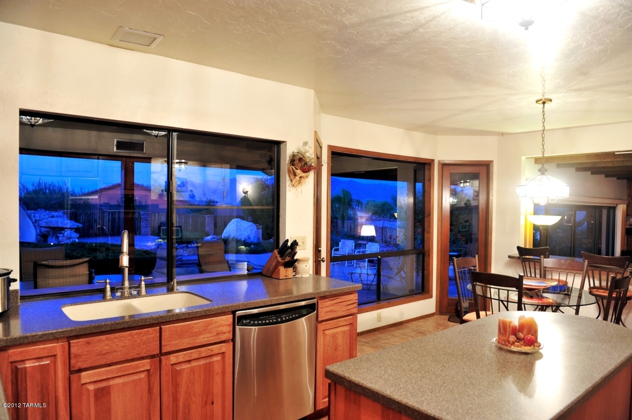 2990 W Camino Claveles