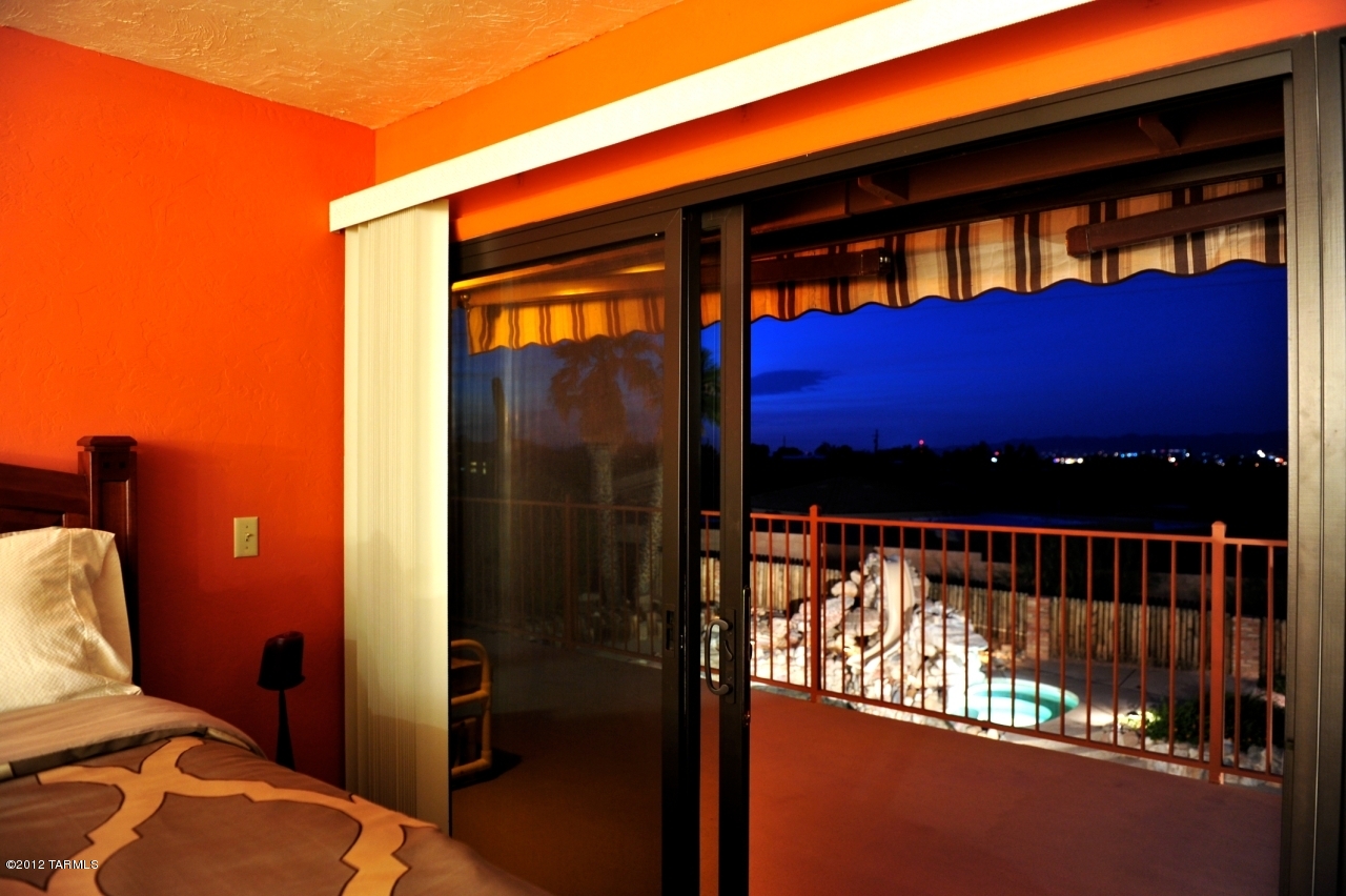 2990 W Camino Claveles