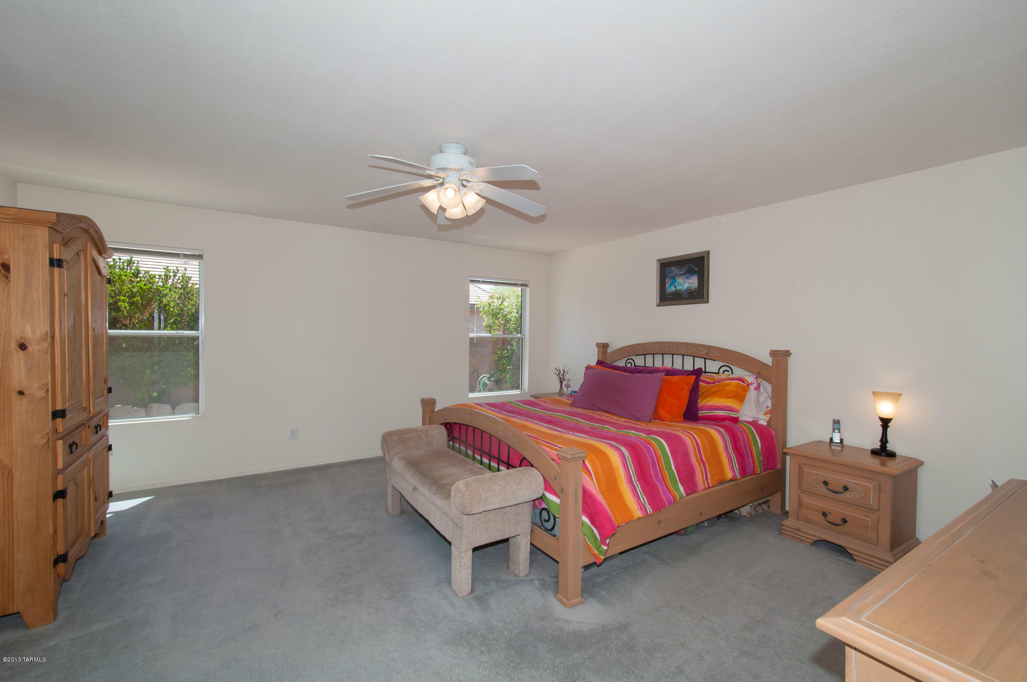 8194 N Stonehill Drive