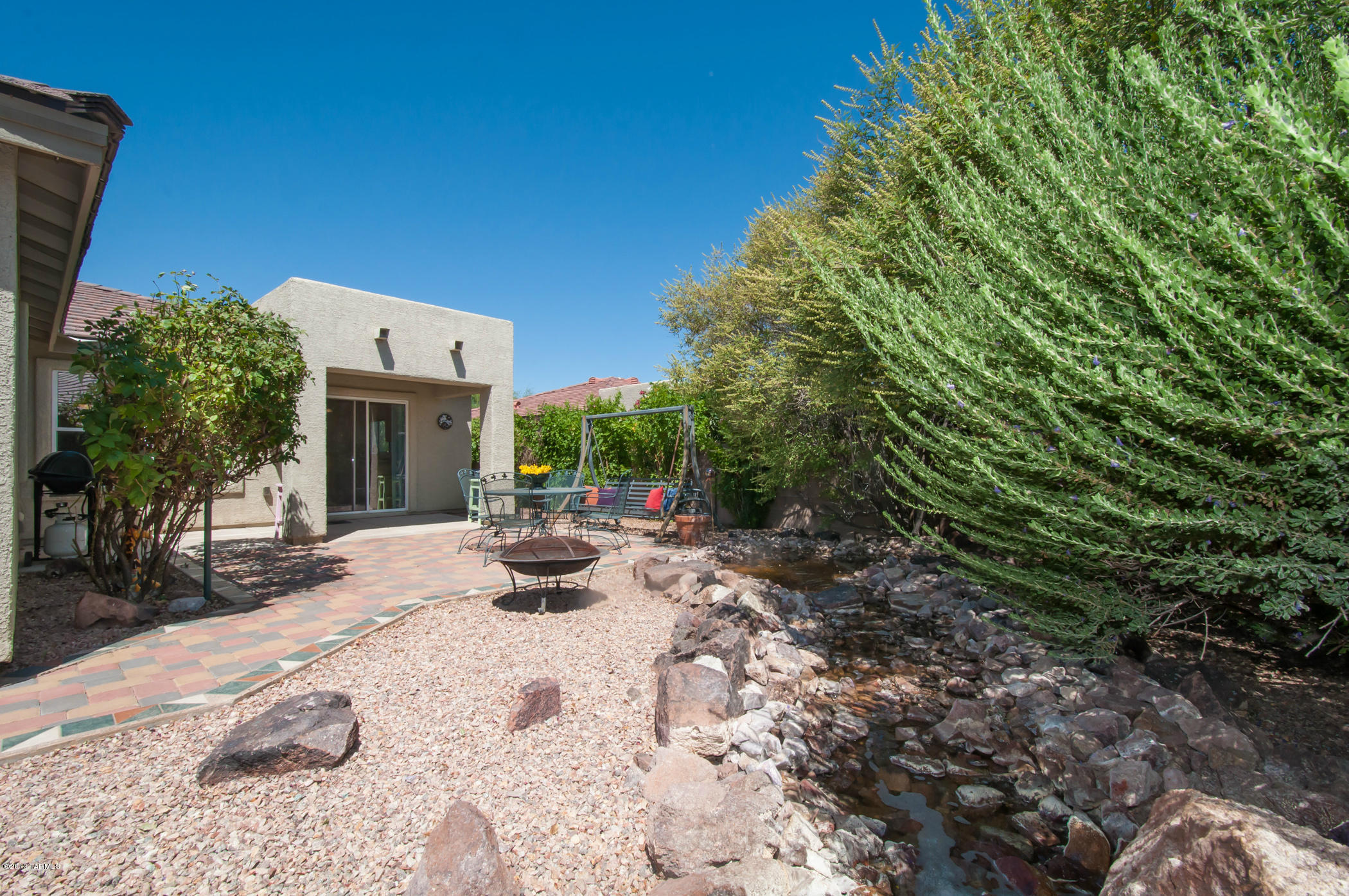 8194 N Stonehill Drive