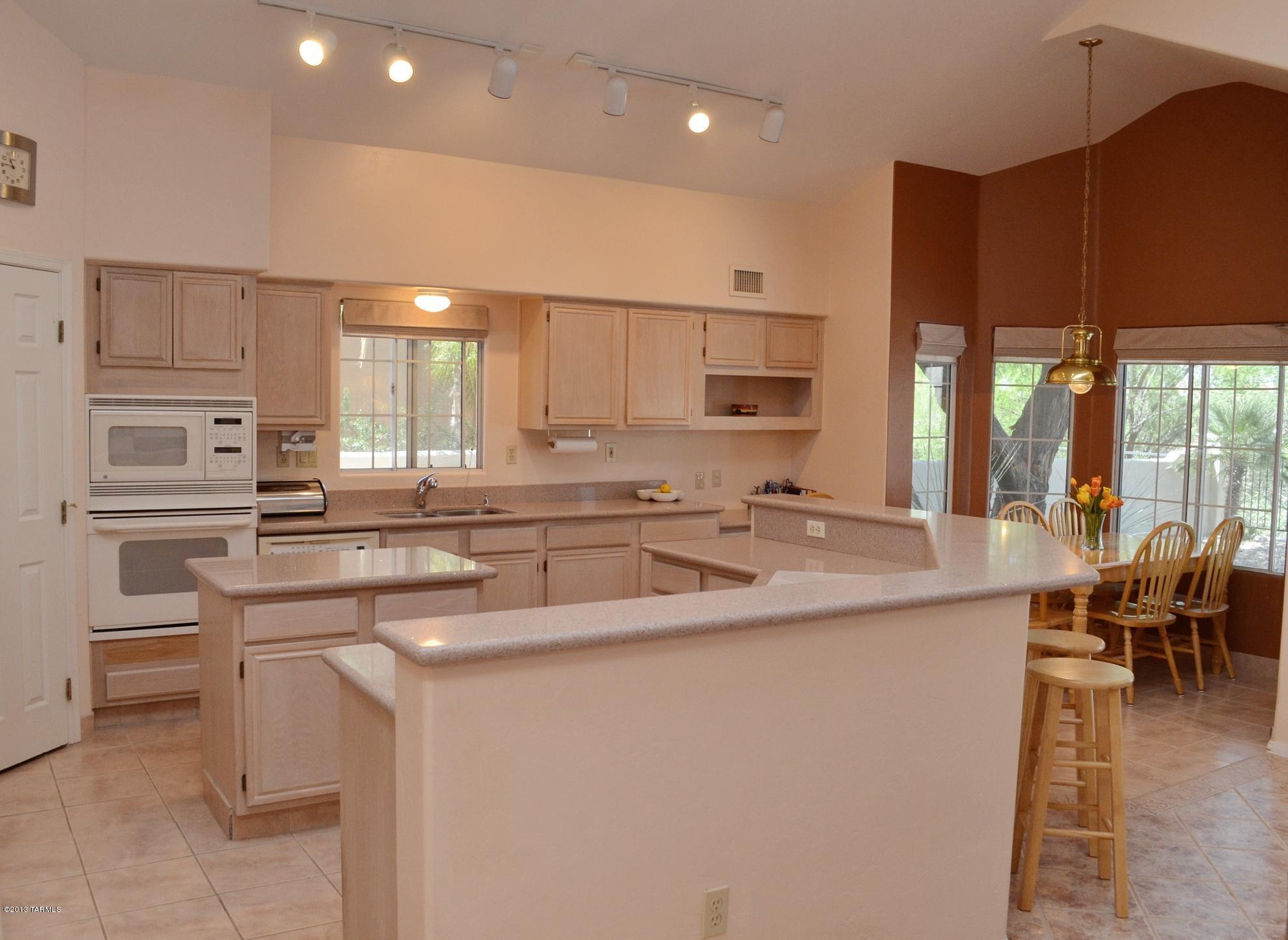 10709 N Sundust Court