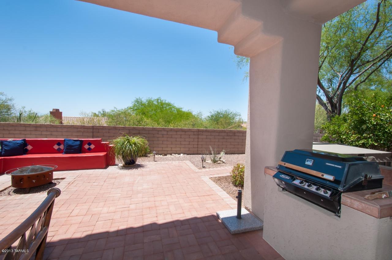 9780 E Spring Ridge Place