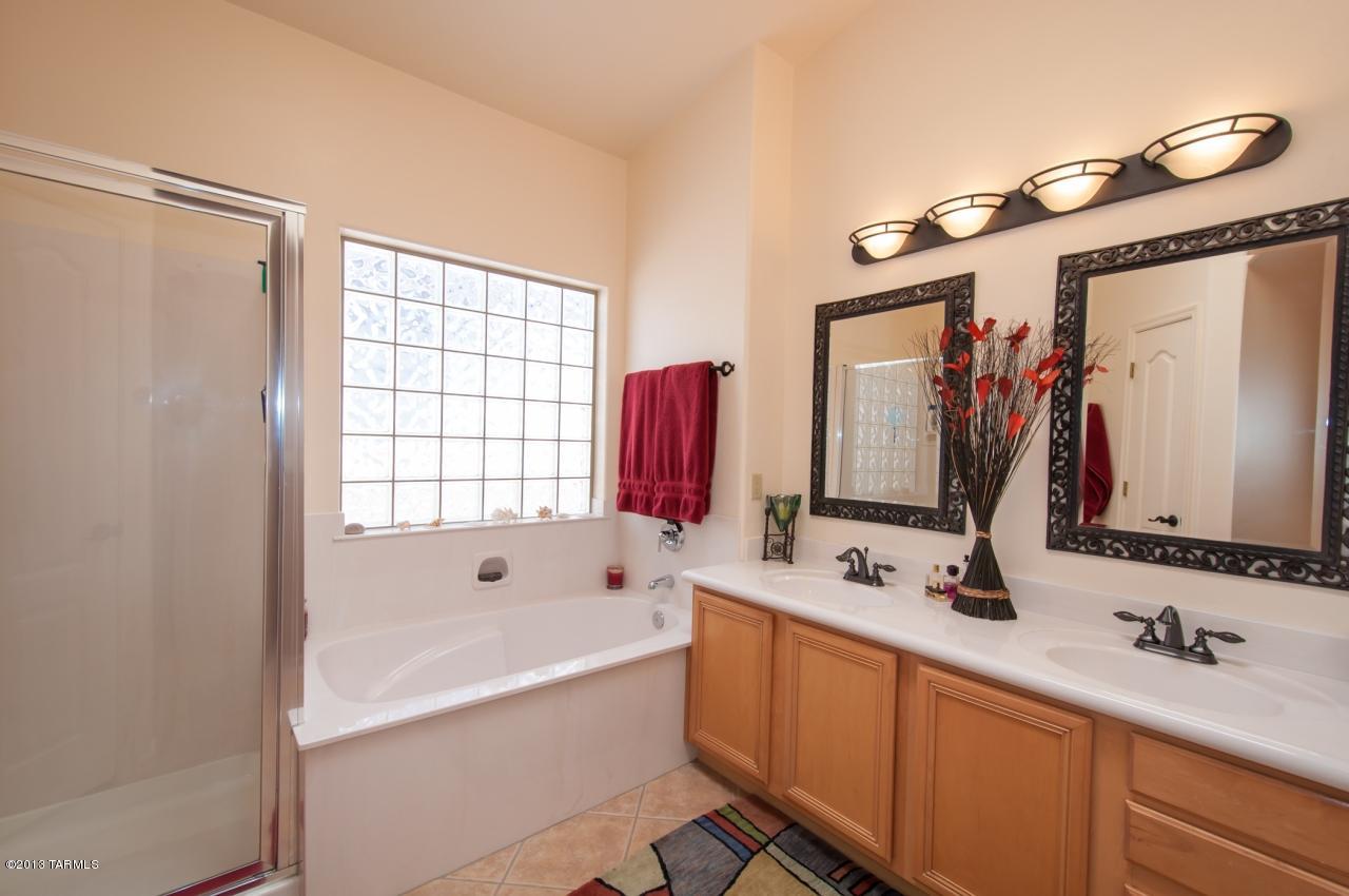 9780 E Spring Ridge Place