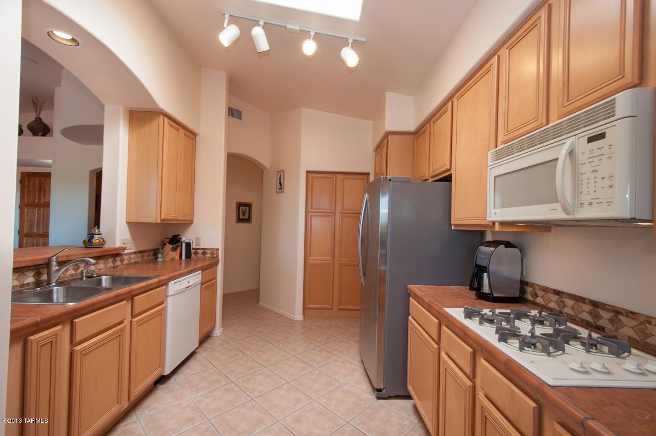 9780 E Spring Ridge Place