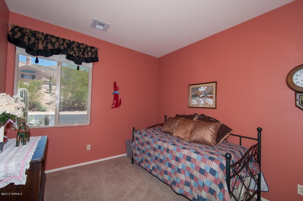 9780 E Spring Ridge Place