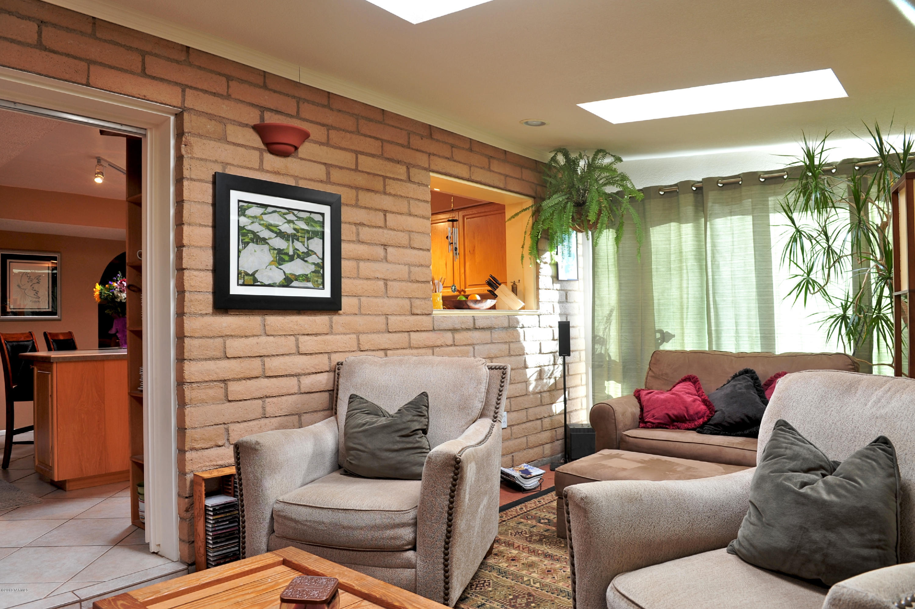 5010 W Placita De Los Vientos