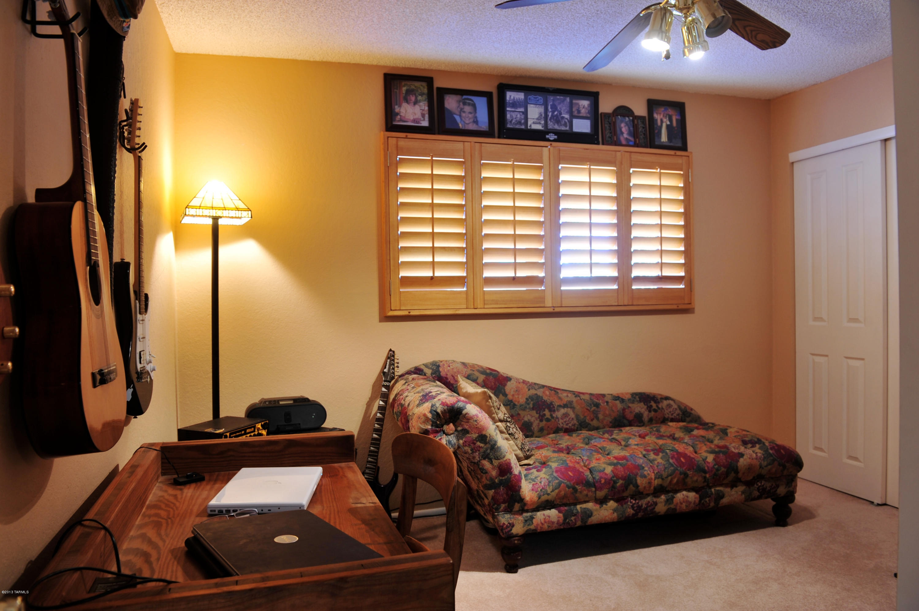 5010 W Placita De Los Vientos