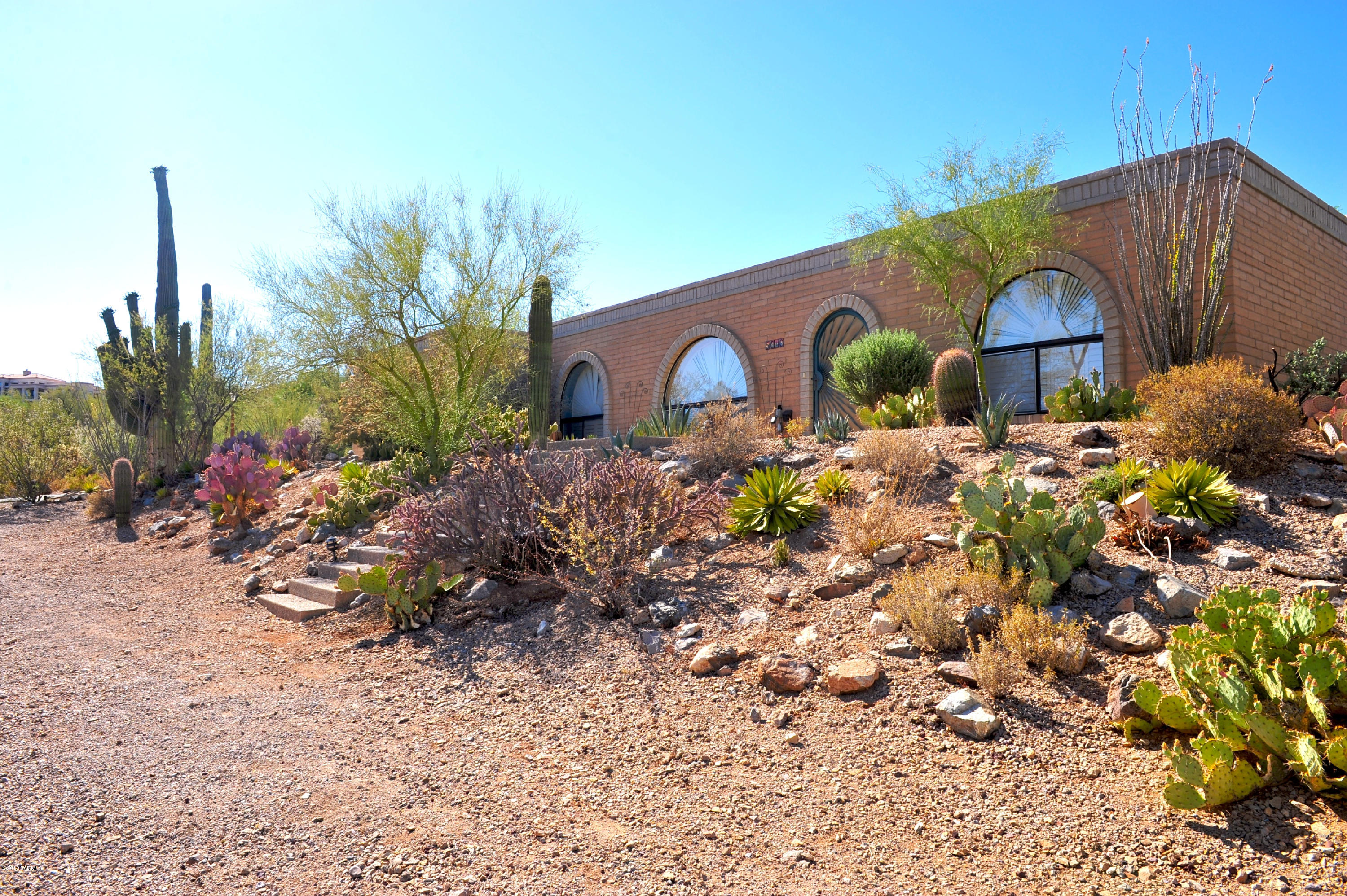 5010 W Placita De Los Vientos