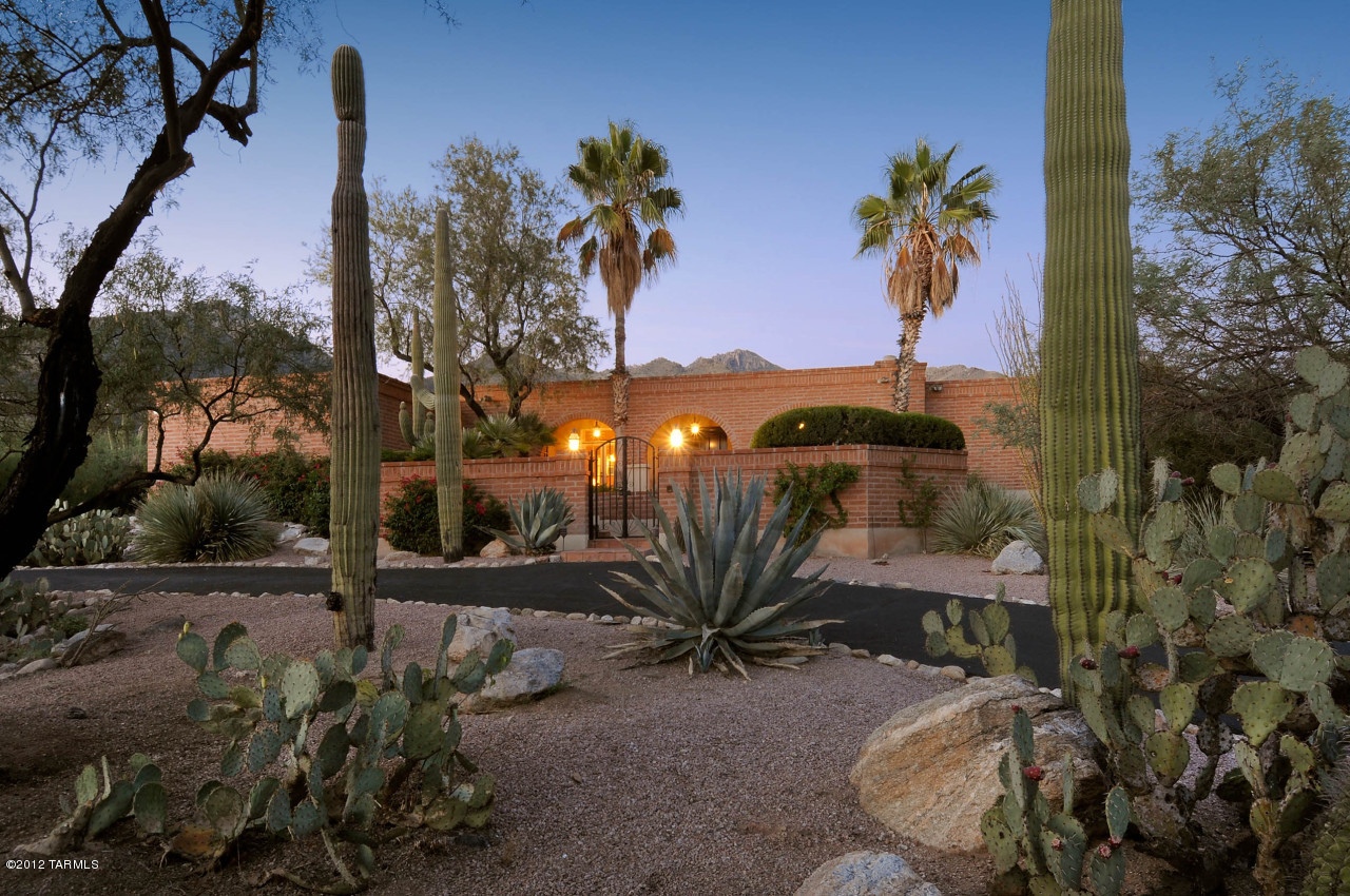 7661 E Placita Del Pajaro