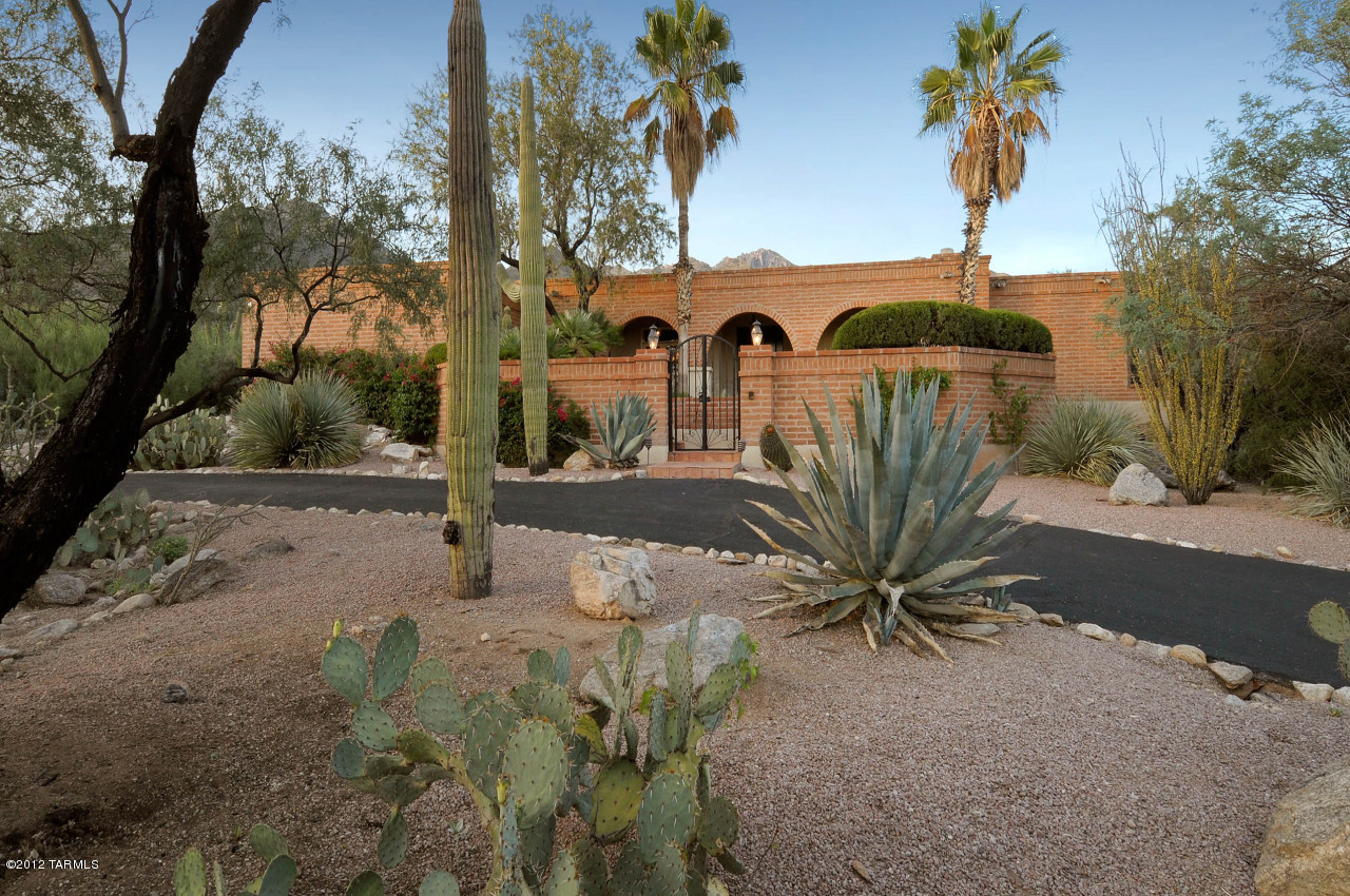 7661 E Placita Del Pajaro