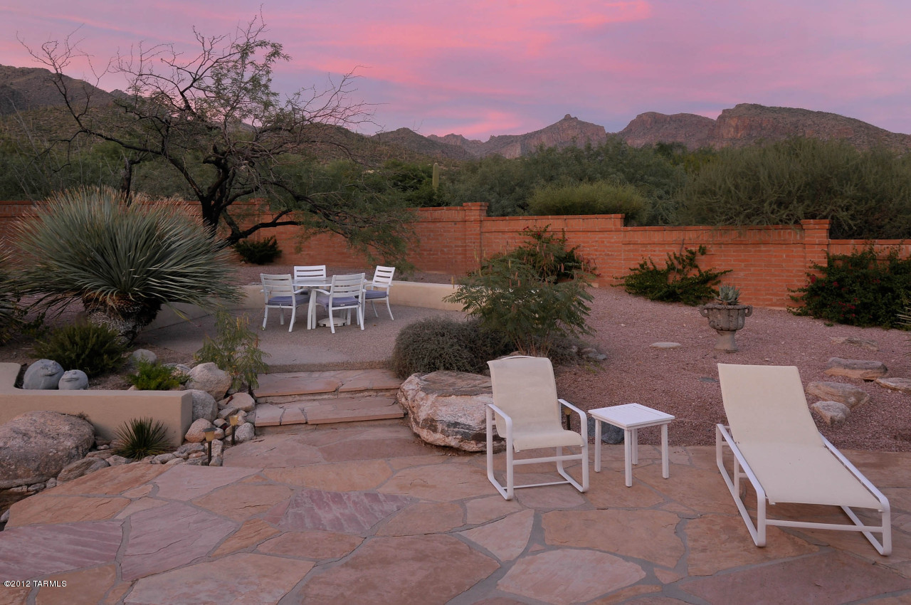 7661 E Placita Del Pajaro