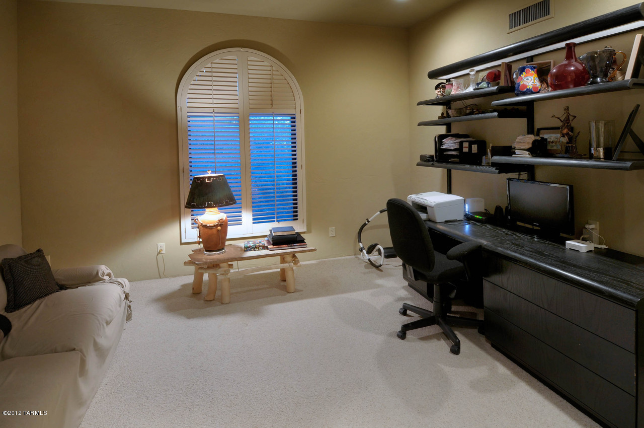 7661 E Placita Del Pajaro