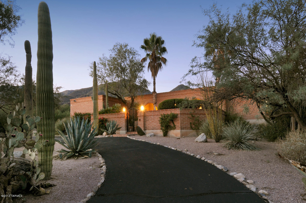 7661 E Placita Del Pajaro