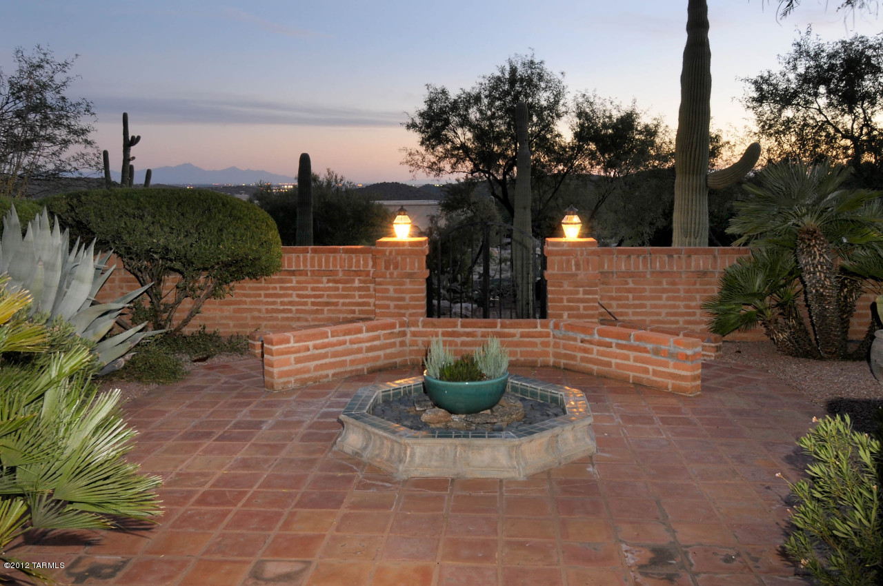 7661 E Placita Del Pajaro