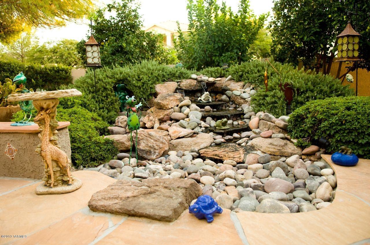 10946 N Black Canyon Court