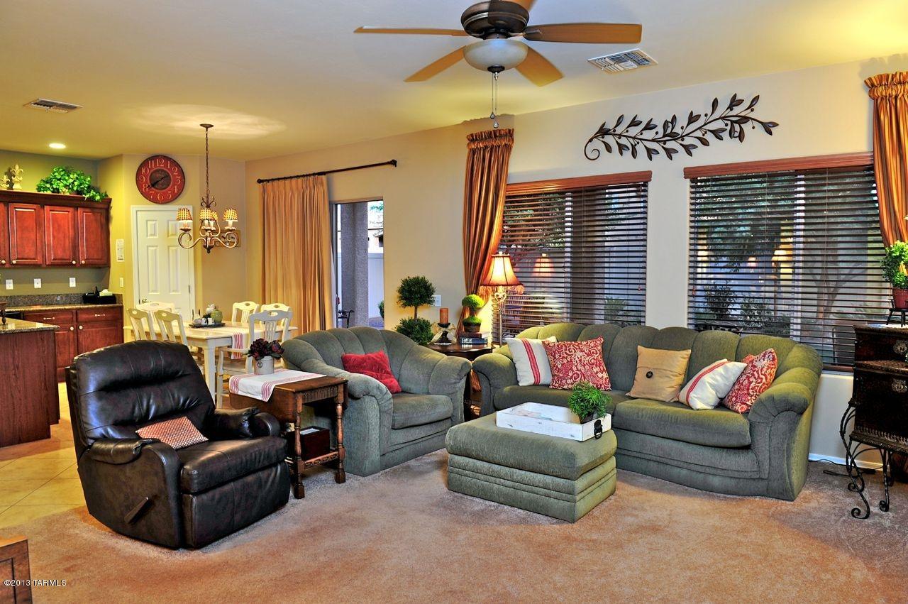 21169 E Independence Way