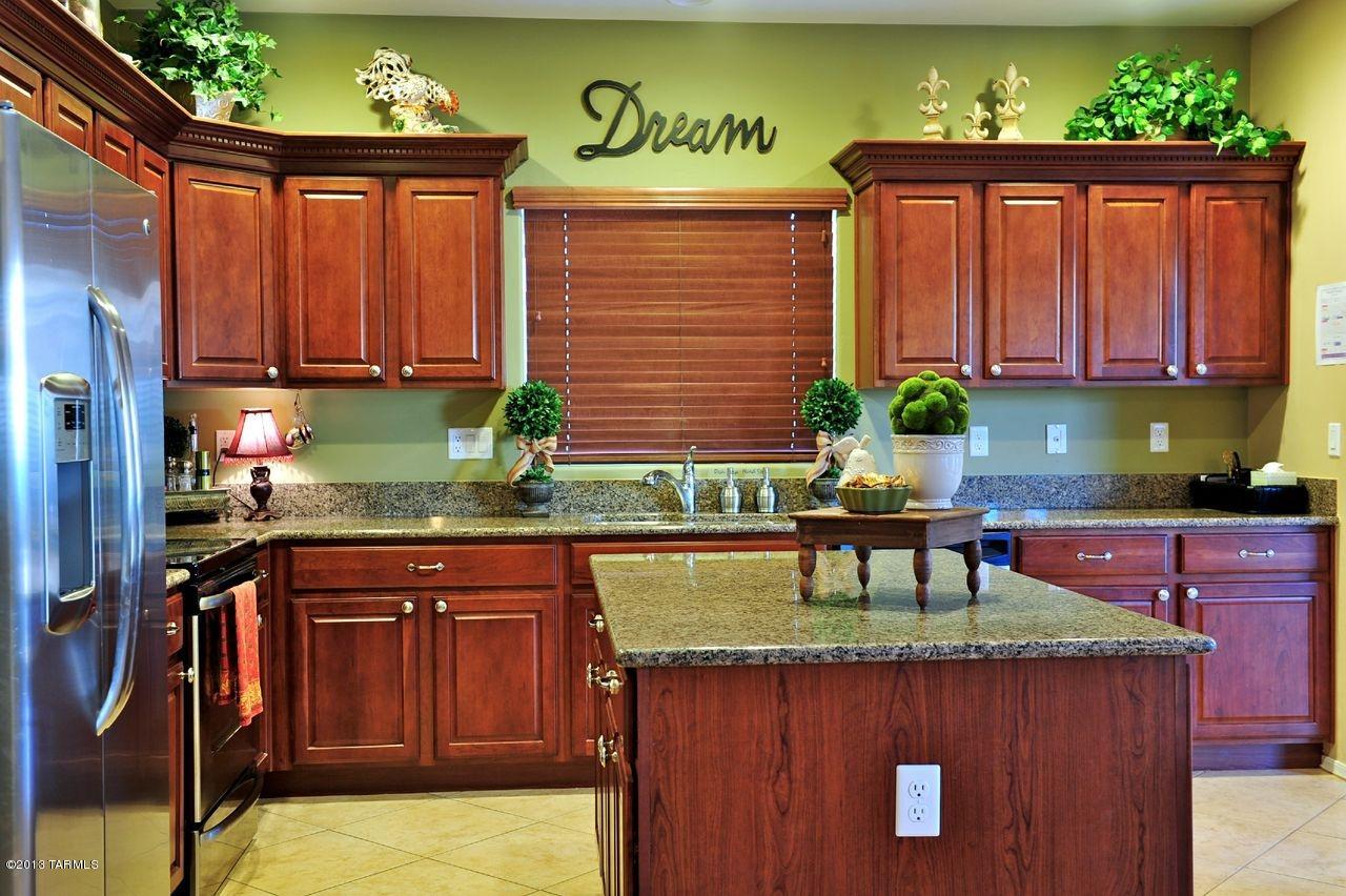 21169 E Independence Way