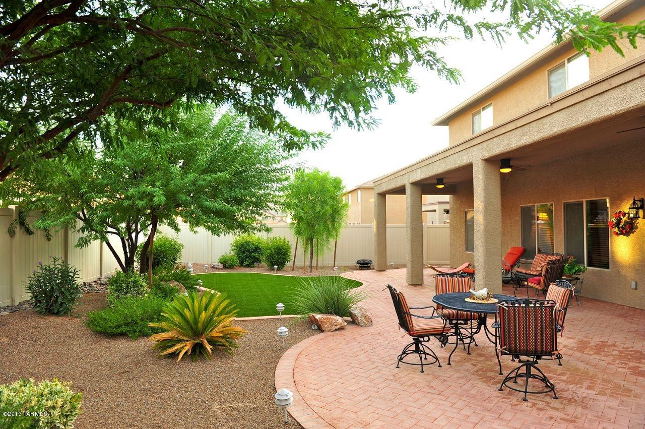 21169 E Independence Way