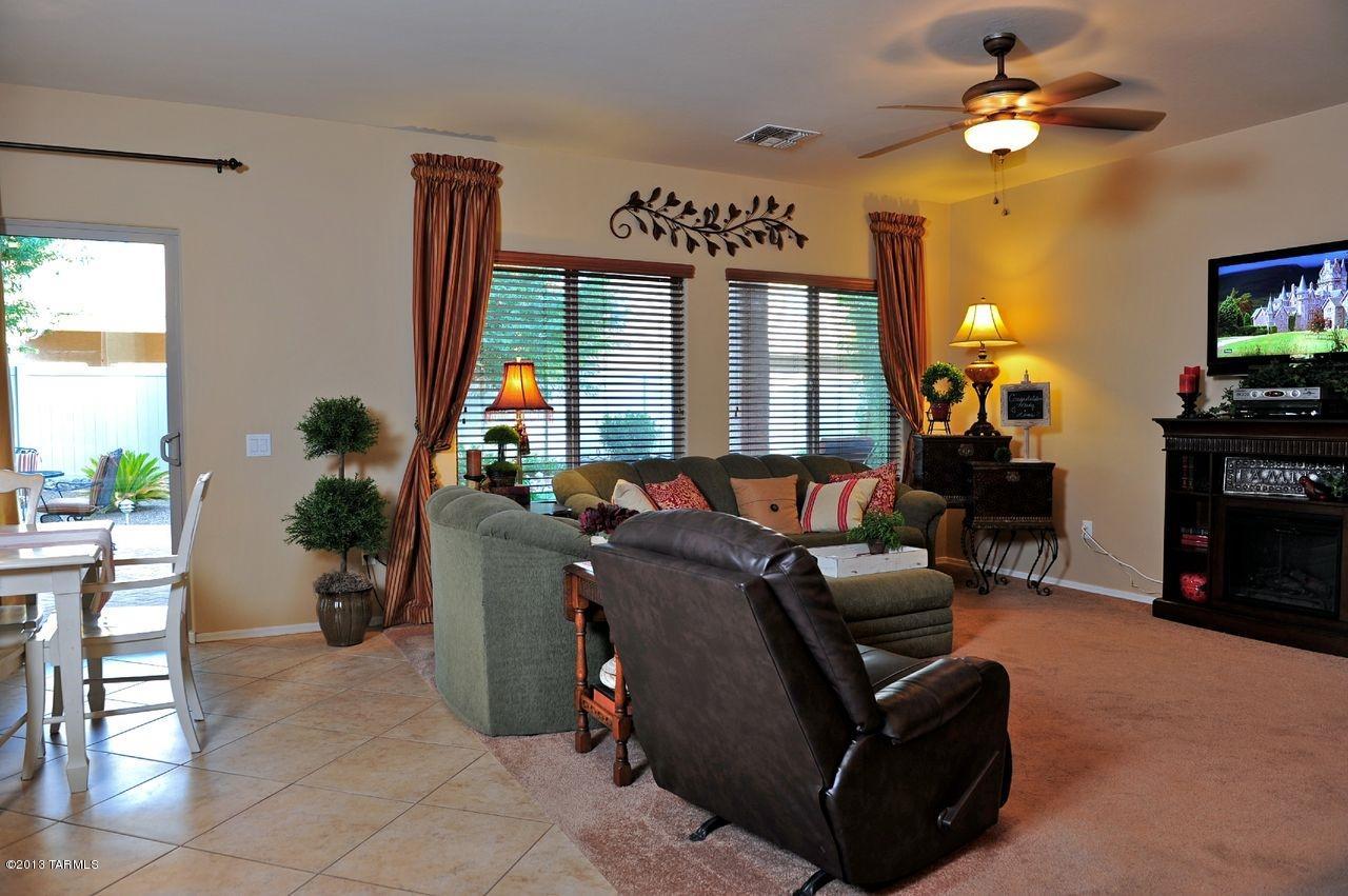 21169 E Independence Way