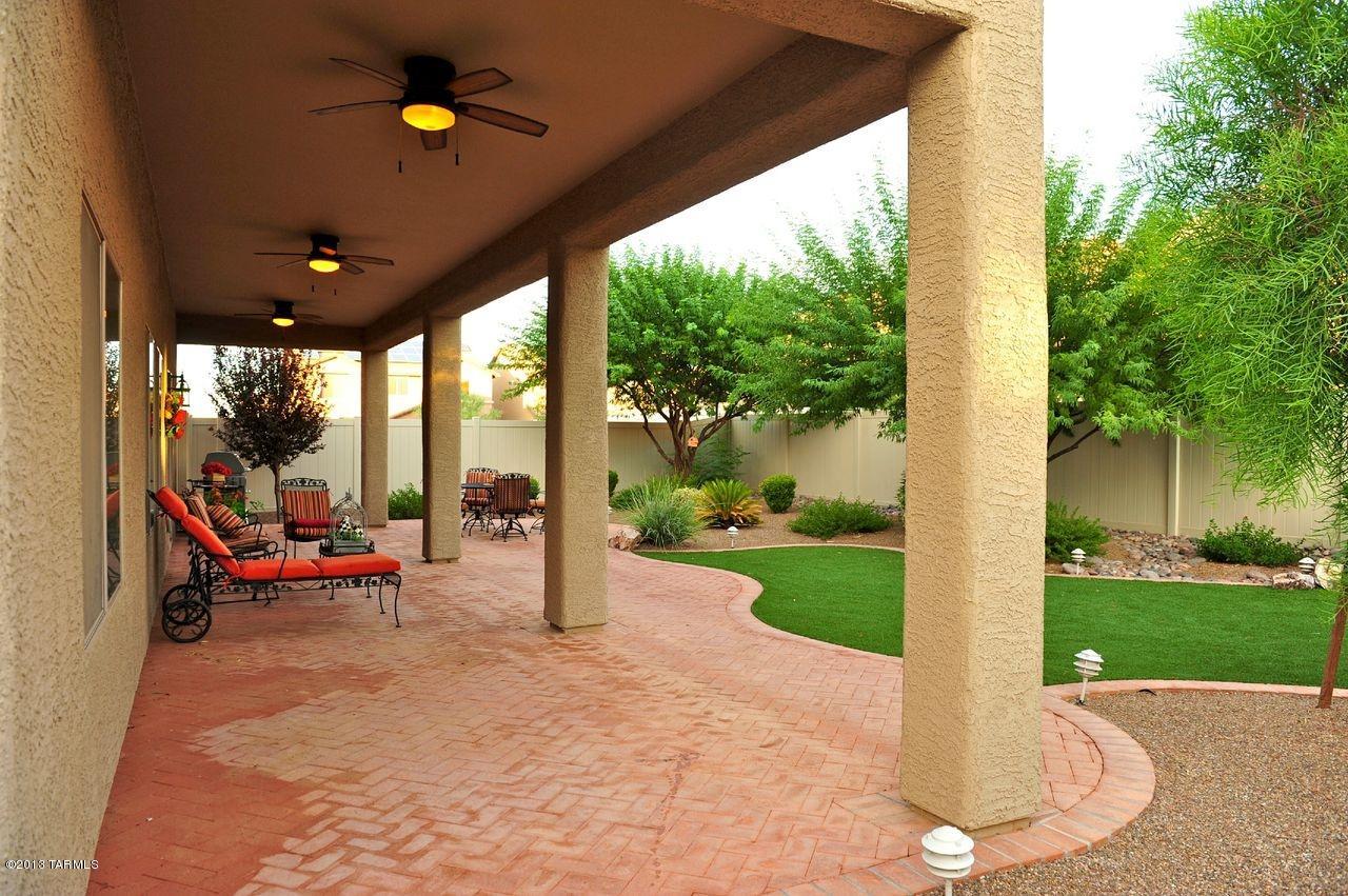 21169 E Independence Way