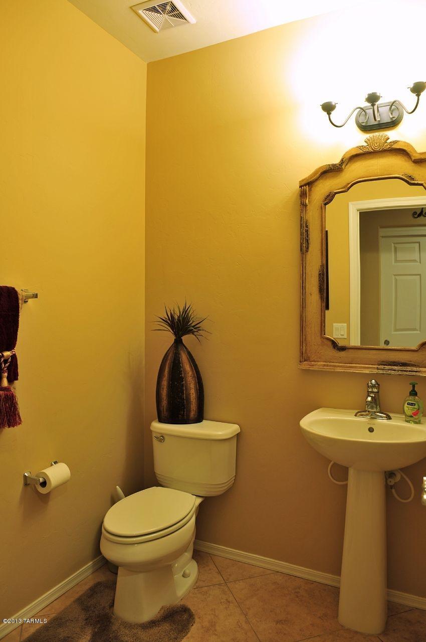 21169 E Independence Way