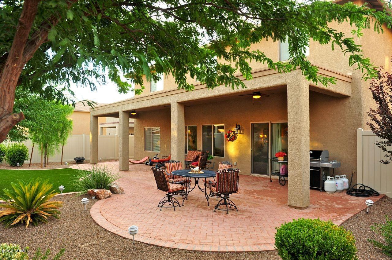 21169 E Independence Way