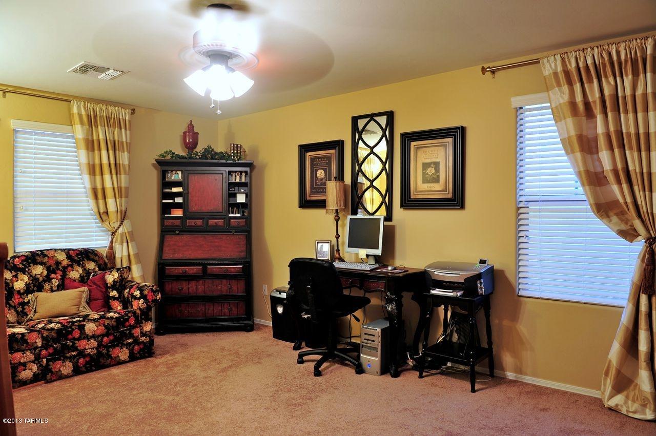 21169 E Independence Way