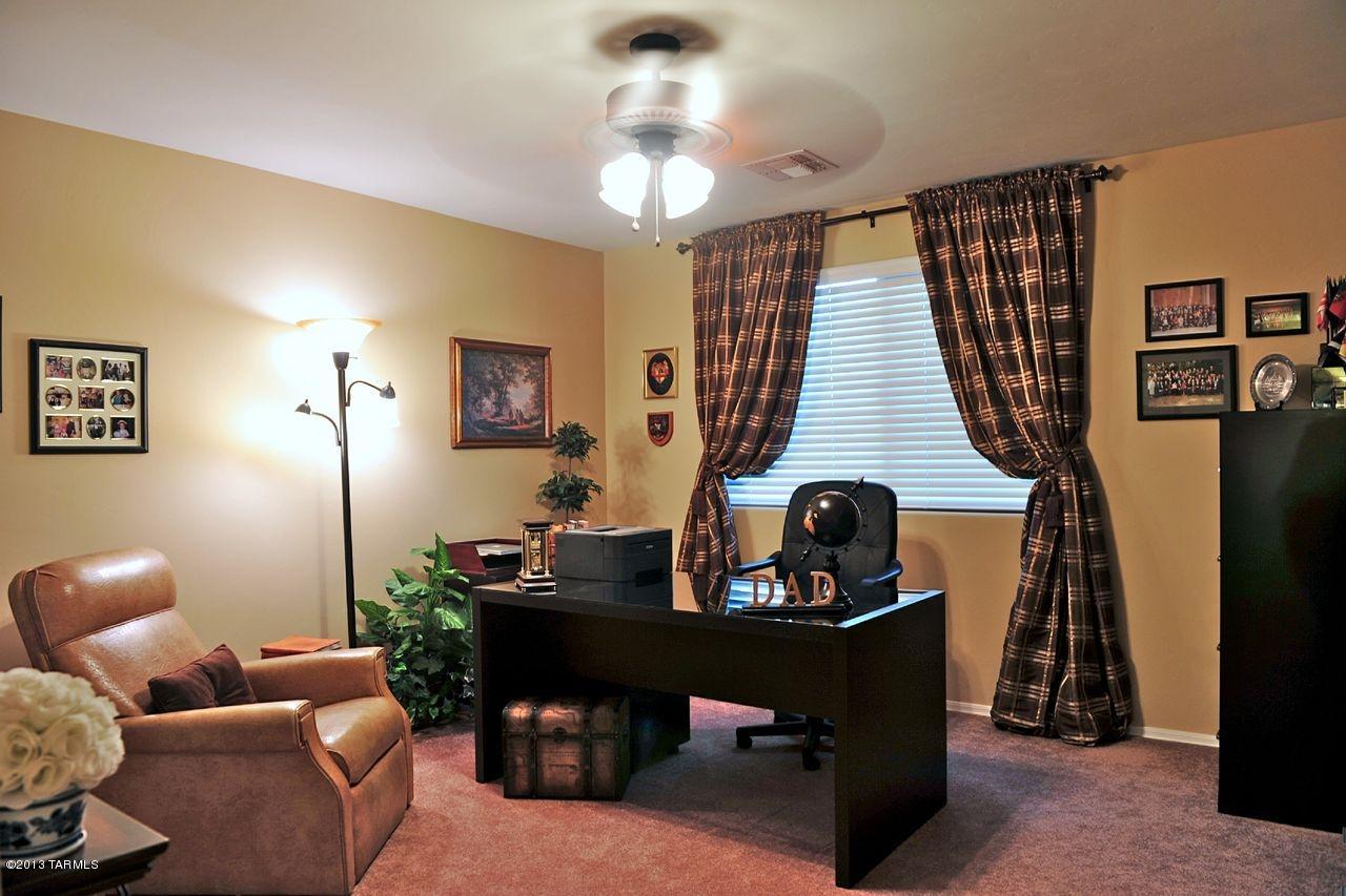 21169 E Independence Way