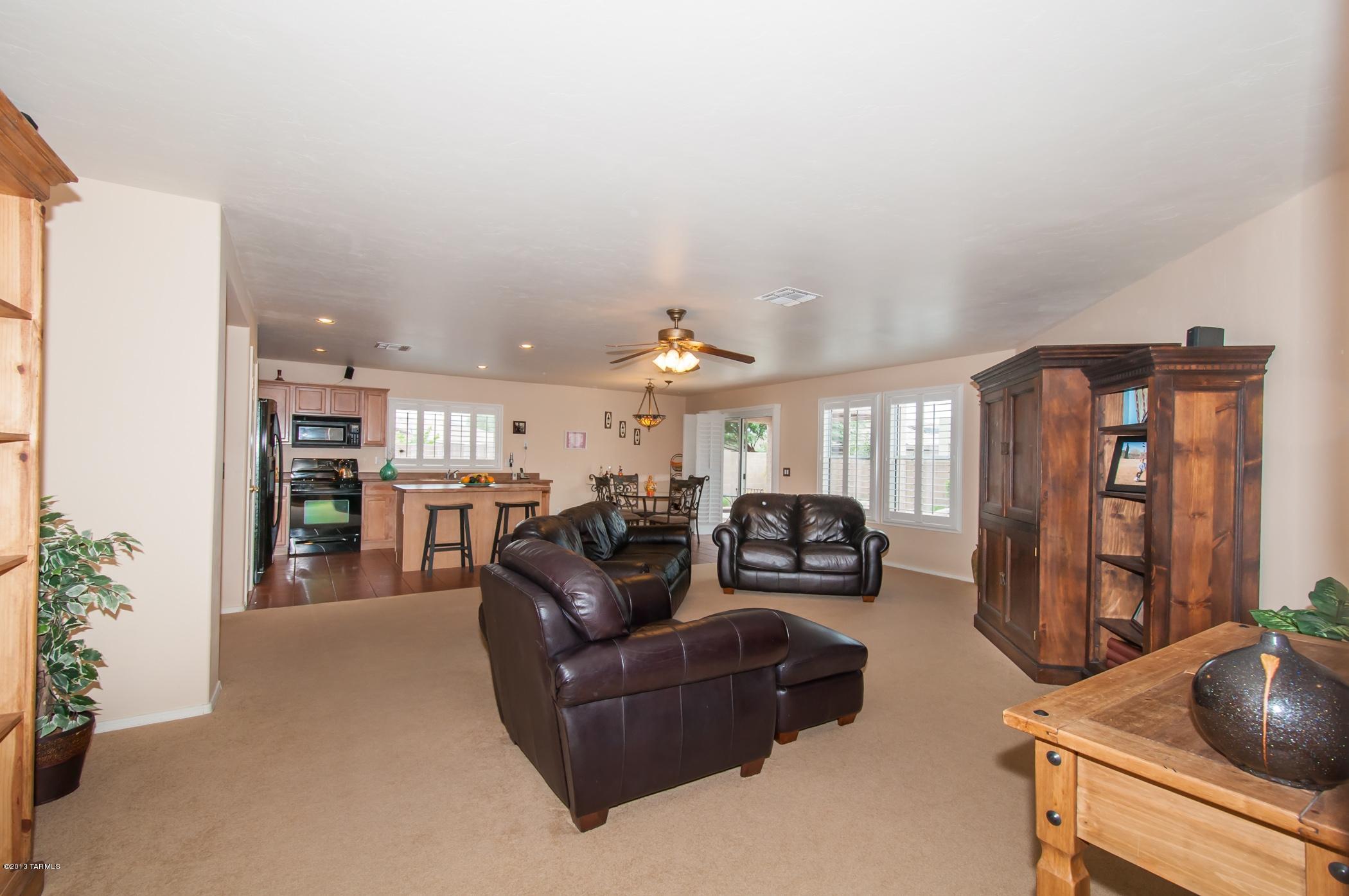 7632 W Granite Ridge Court