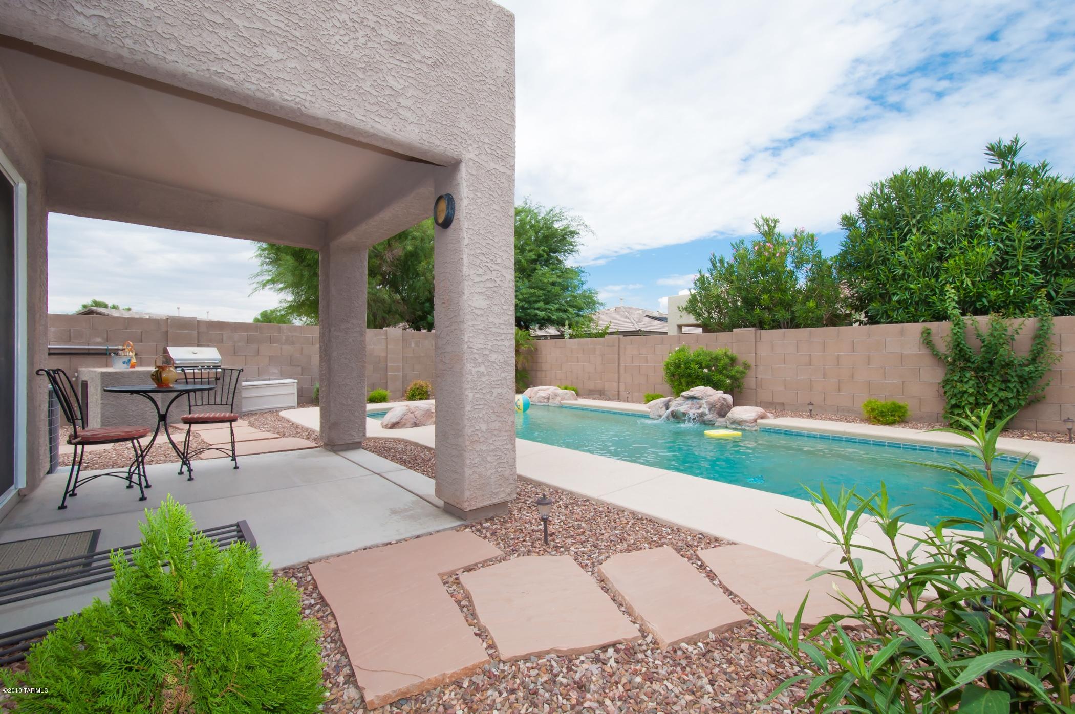 7632 W Granite Ridge Court