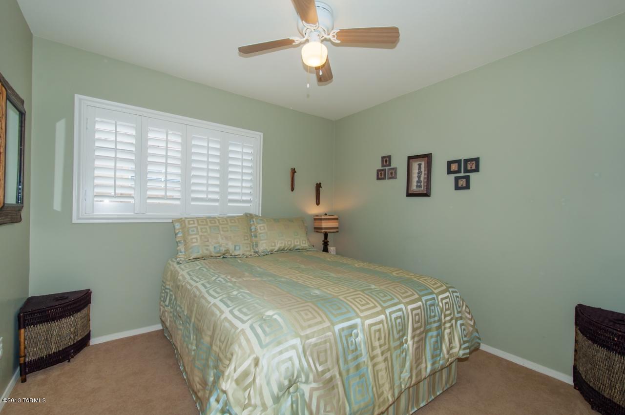 7632 W Granite Ridge Court